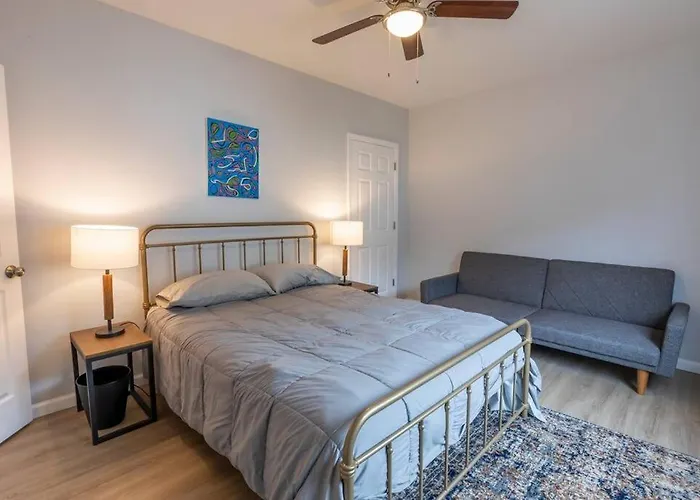 Apartment Urban Oasis Easy Access Brand New Pittsburgh