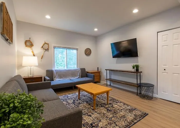 Apartment Urban Oasis Easy Access Brand New *